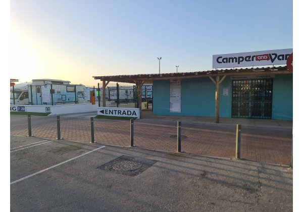 Camper and Van — Foto 2