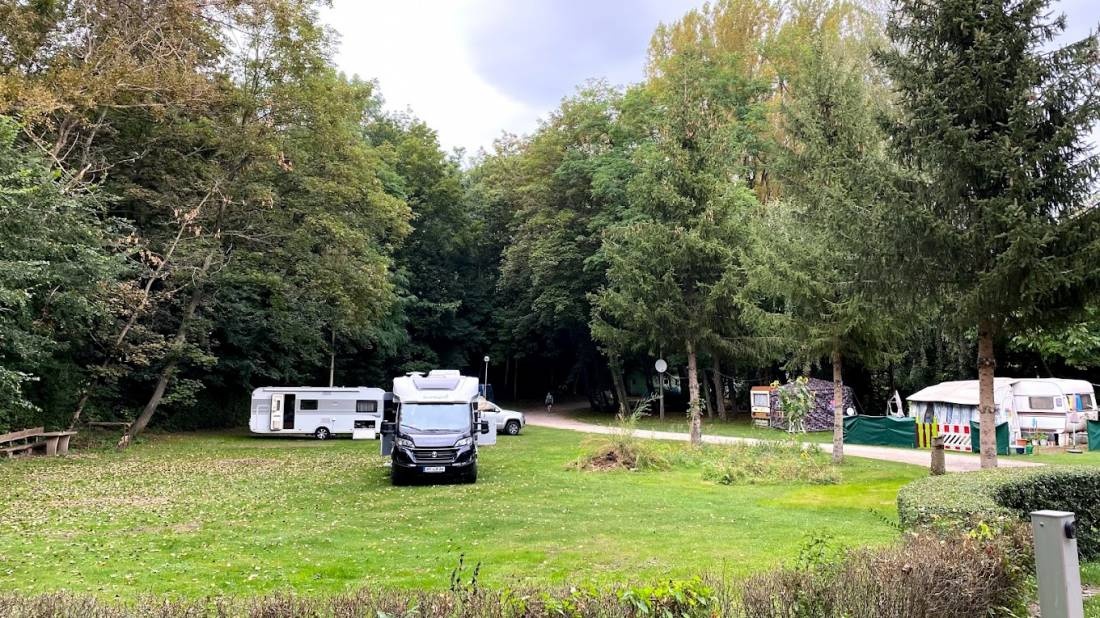 Camping am Auensee — Campingplads in Hohenmölsen