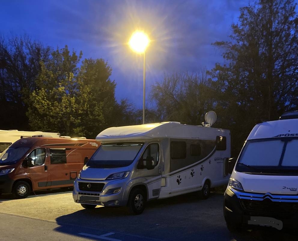 Camping-Car Park Singen — 露营车营地 in Singen (Hohentwiel)