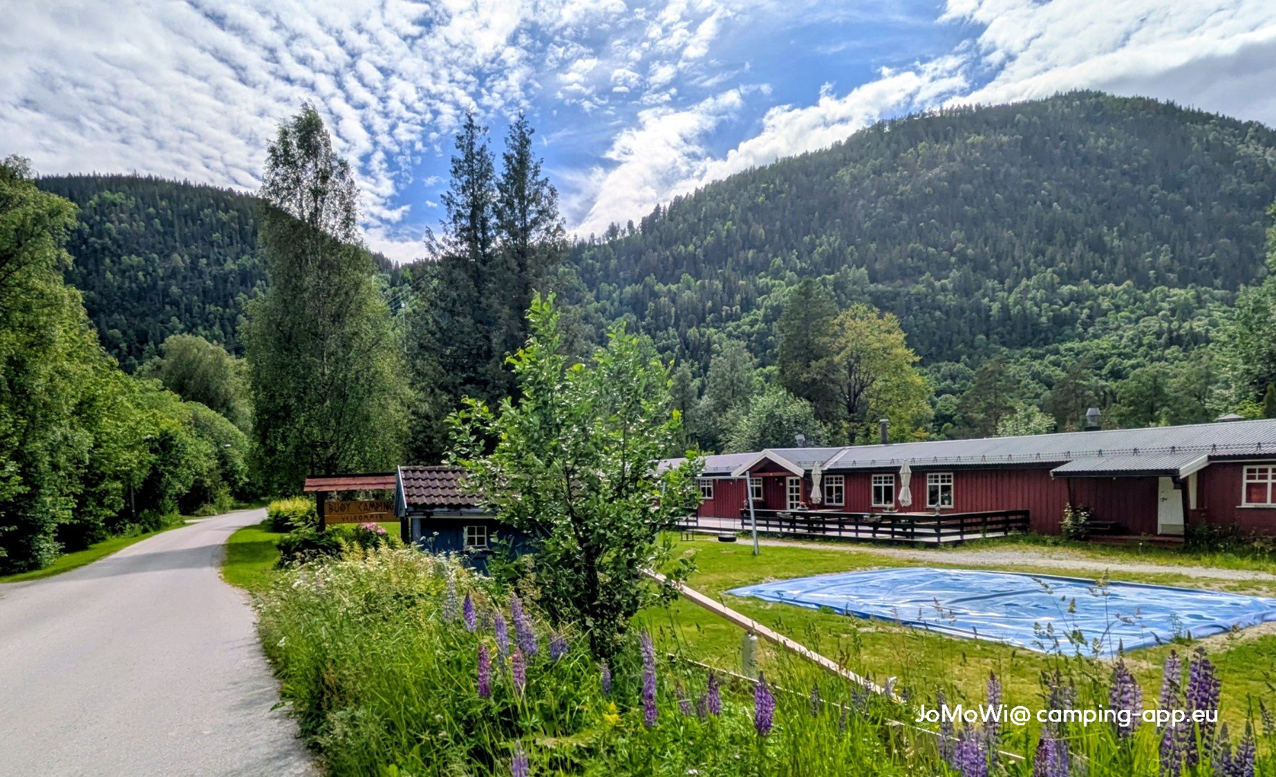 Buøy Camping — Campingplass in  Dalen