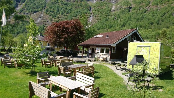 Flåm Camping og Vandrarheim — Campingplads in Flåm