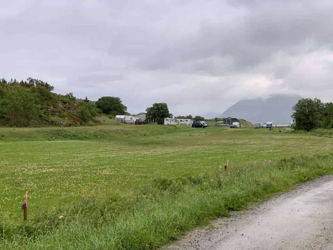 Torghatten Camping — Area da campeggio in Brønnøysund