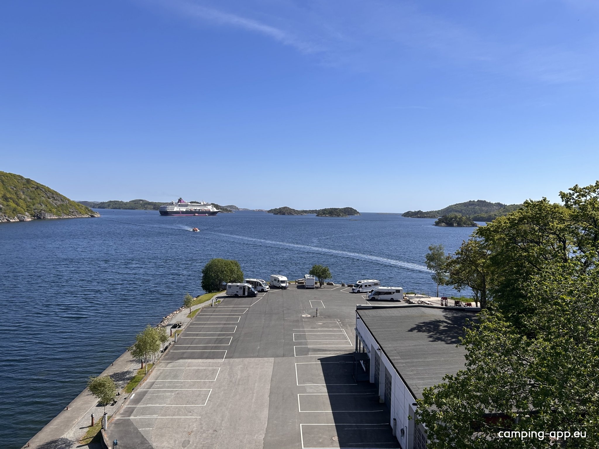 Bobil Camp Farsund — Sp. parking dla kamperów in Farsund