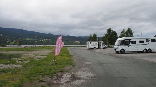 Notodden Bobilcamp-Nesøya — Camperplads in Notodden