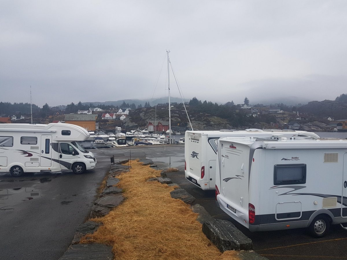 Kleppe båtlag — Aire camping car in Klokkarvik