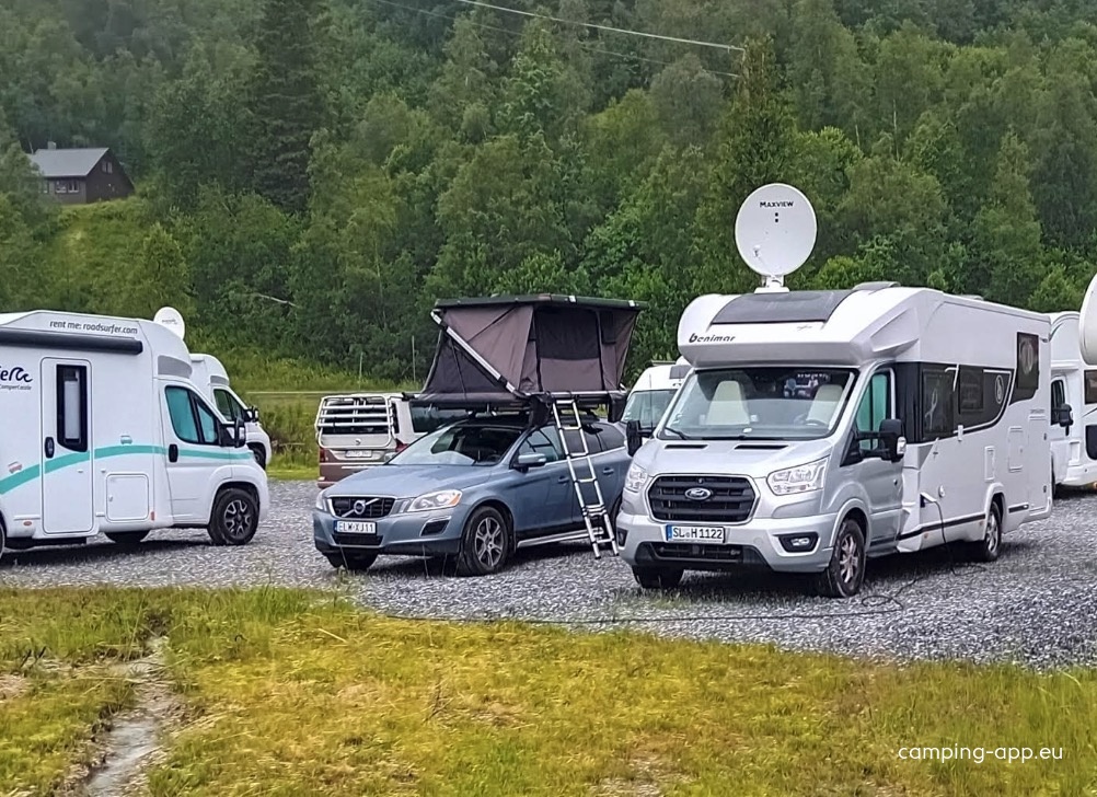 Aktiven bobilparkering — Area di sosta in Nordheimsund