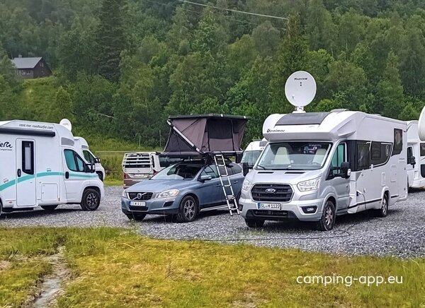 Aktiven bobilparkering — Fotografie 2