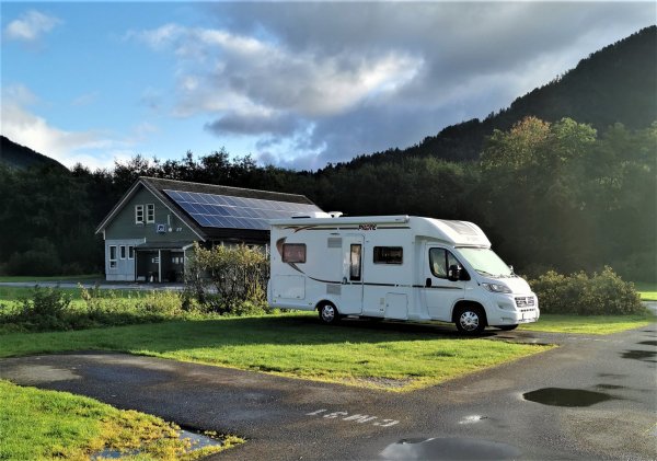 Førde Gjestehus og Camping — Photo 5