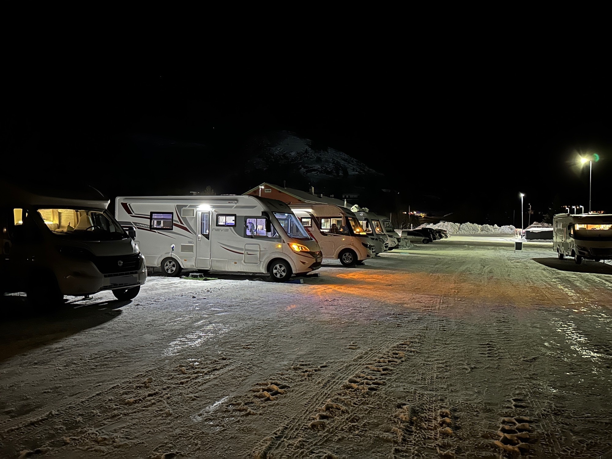 Ørskogfjellet Fjellstova — Camperplads in Ørskog