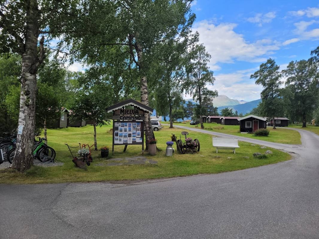 Måna Camping — Campingplads in Måndalen