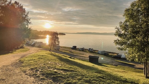 Storsand Gård Camping — Campingplads in Gård