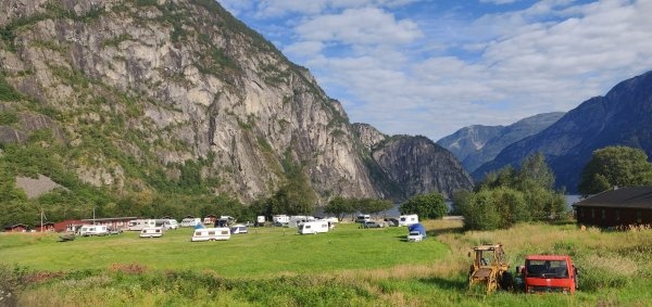 Myklatun camping — Camperplads in Øvre Eidfjord