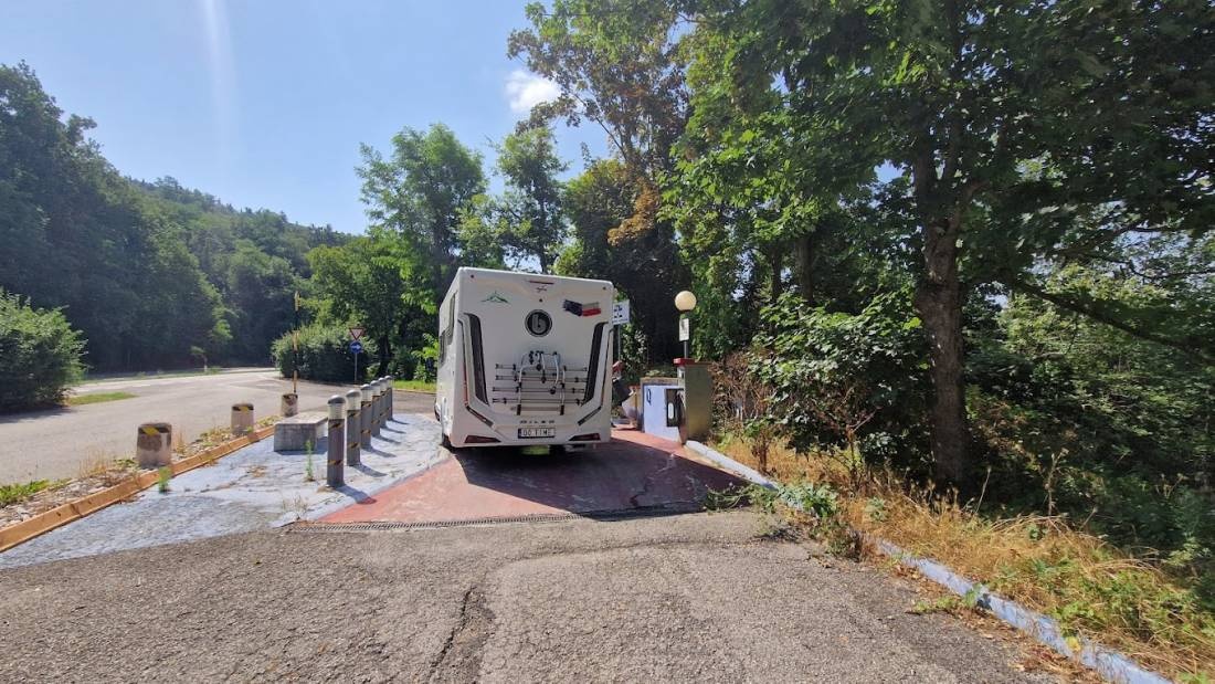 San Marino Via Gamella — Camperplads in San Marino