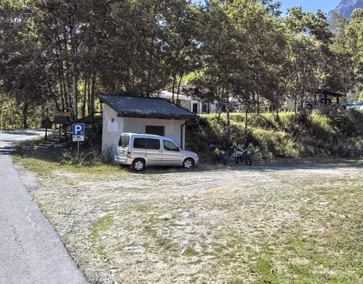 Stellplatz Acceglio — Campervan Site in Acceglio