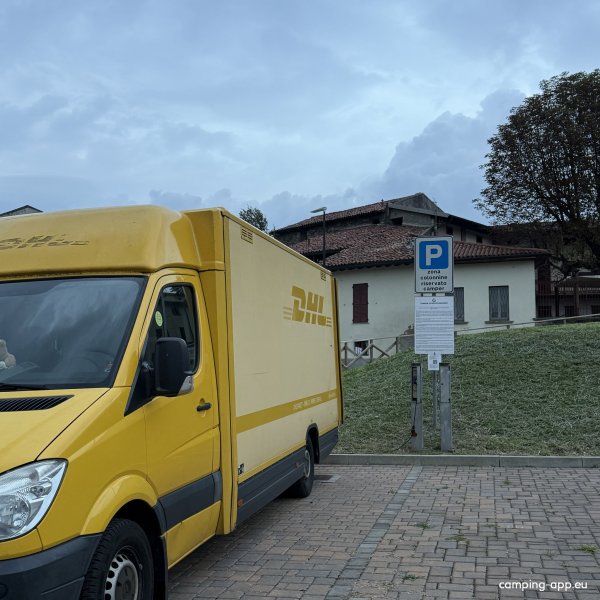 Area Sosta Camper - Monte Marenzo — Foto 5