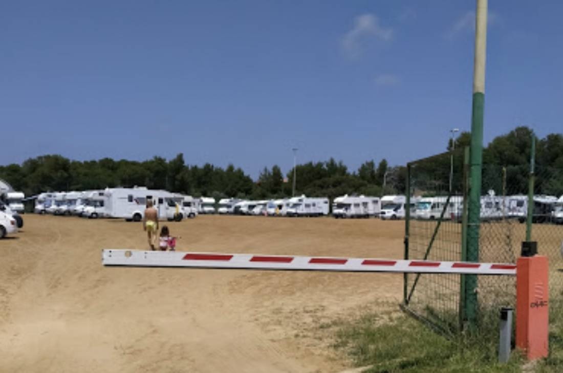 Stellplatz Vada — Stellplatz in Vada