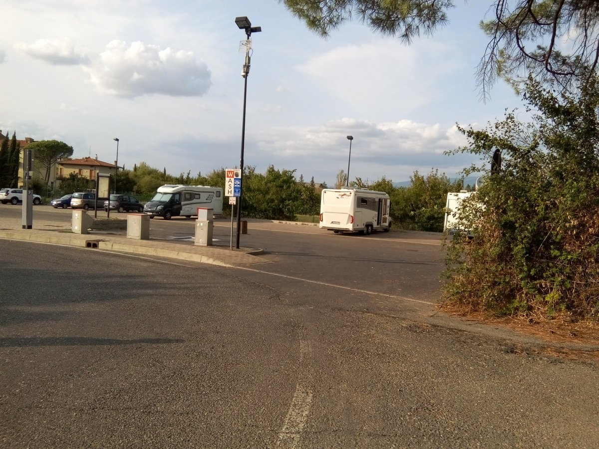 Stellplatz Arezzo — Karavan Sitesi in Arezzo