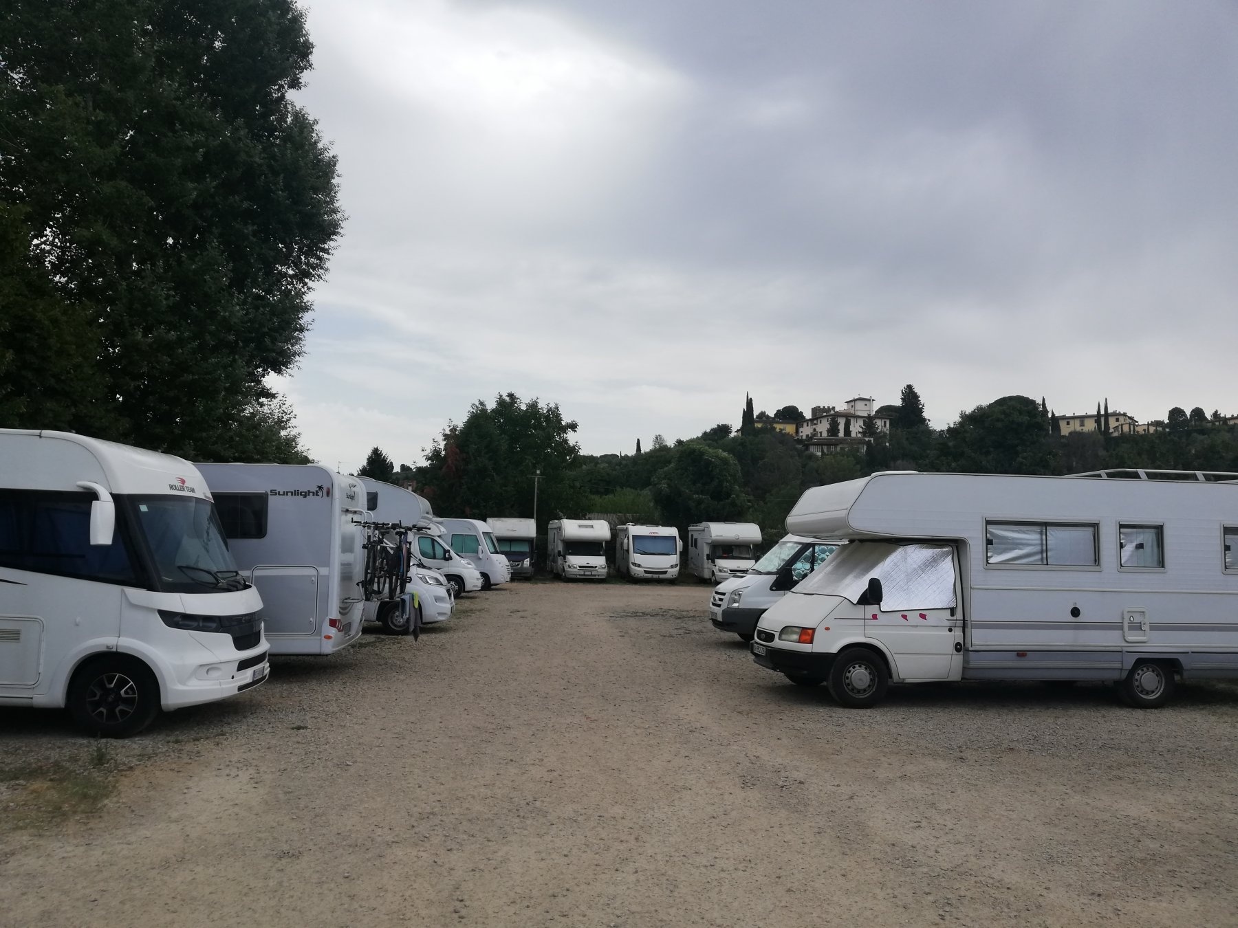 Stellplatz Scandicci — Karavan Sitesi in Firenze