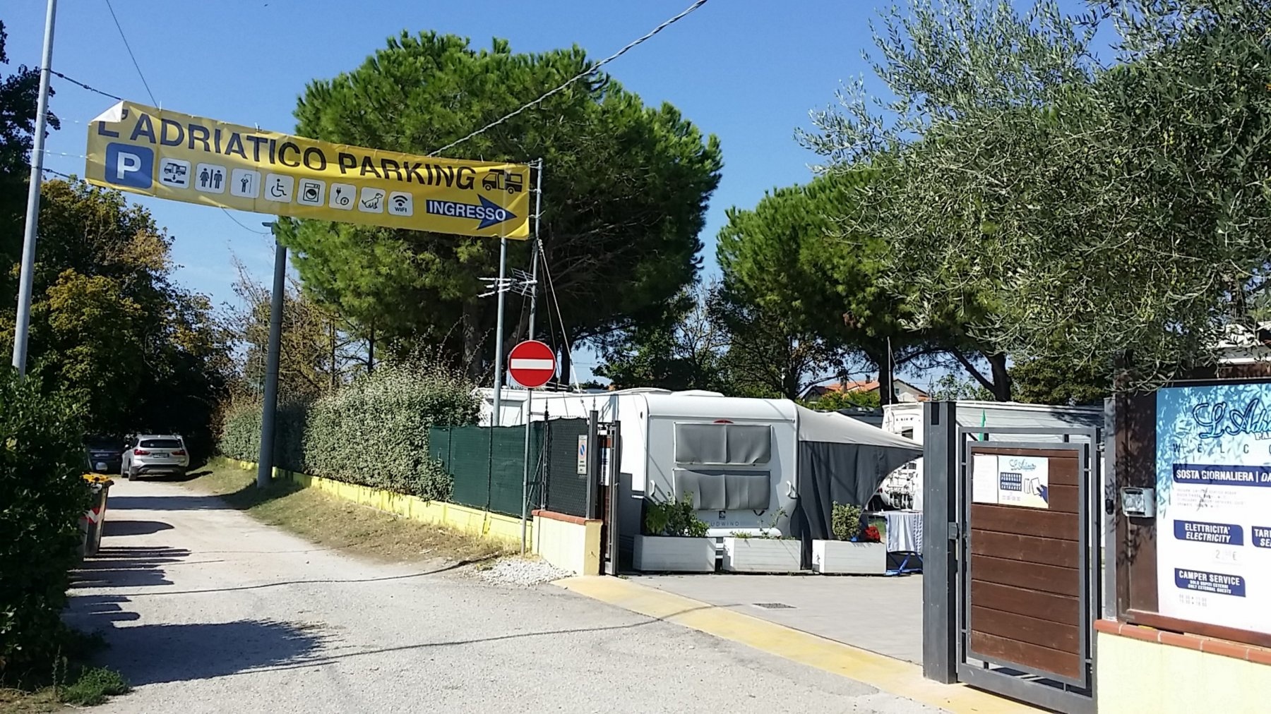 L'Adriatico Parking — Campervan Site in Bellaria-Igea Marina