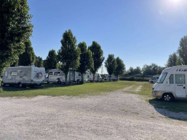 WoMo-Stellplatz Porto Corsini