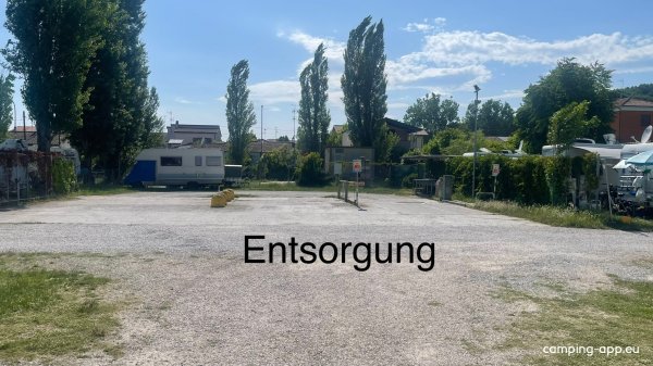 WoMo-Stellplatz Porto Corsini — Photo 6