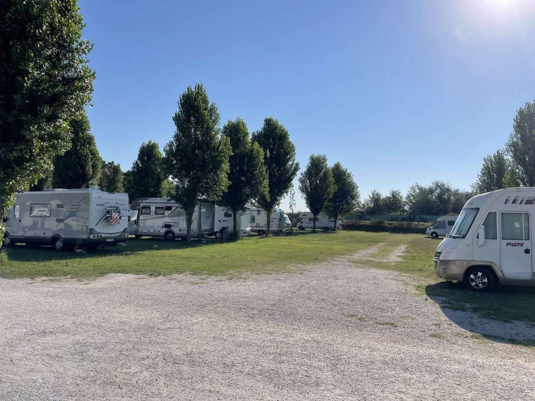 WoMo-Stellplatz Porto Corsini — Campervan Site in Porto Corsini