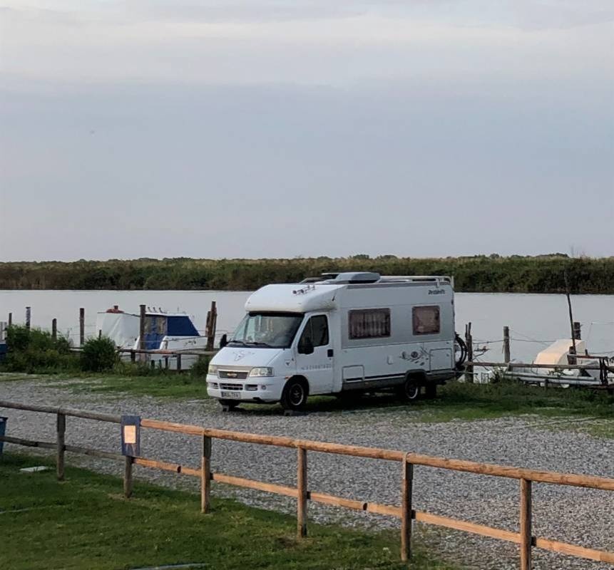 Stellplatz Gorino — Aire camping car in Gorino