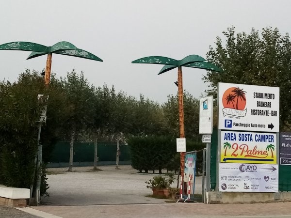 Zenit Sosta Camper — Sp. parking dla kamperów in Chioggia