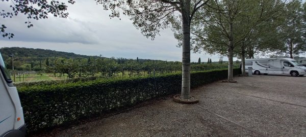 Stellplatz bei Valeggio sul Mincio — Photo 4