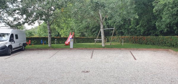 Stellplatz bei Valeggio sul Mincio — Photo 4