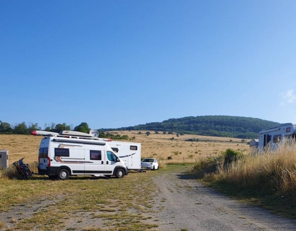 Stellplatz an der Flugschule Dolmar Kühndorf — Photo 6