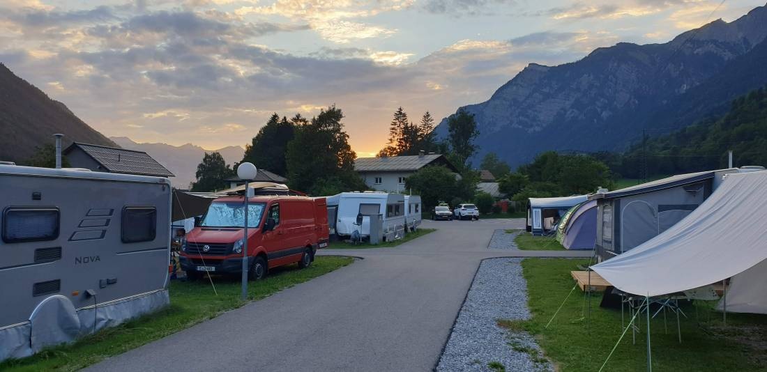 Walch's Camping & Landhaus — Kamp yeri in Innerbraz