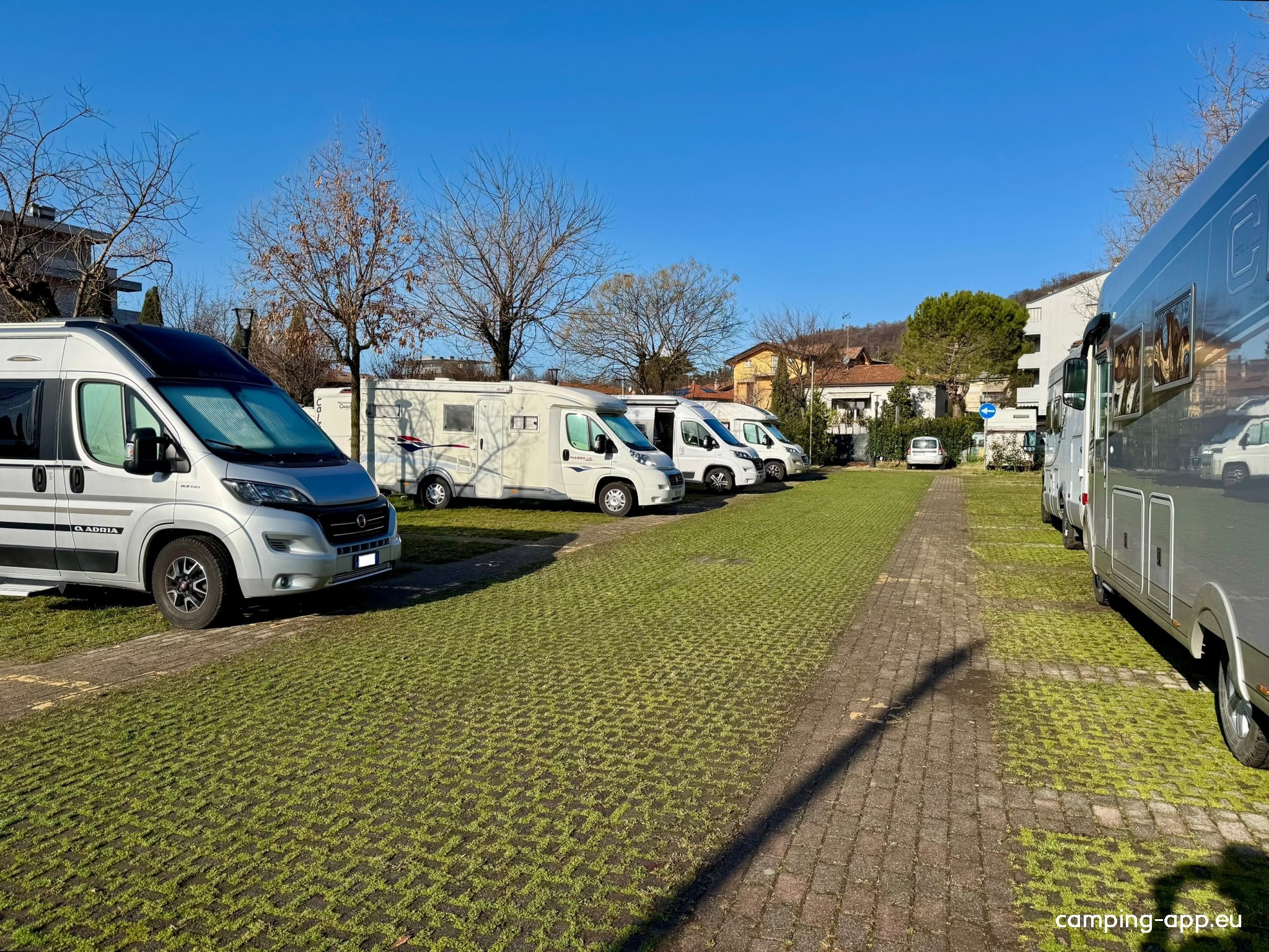 Area Sosta Camper Cittá dei Mille — Sp. parking dla kamperów in Bergamo