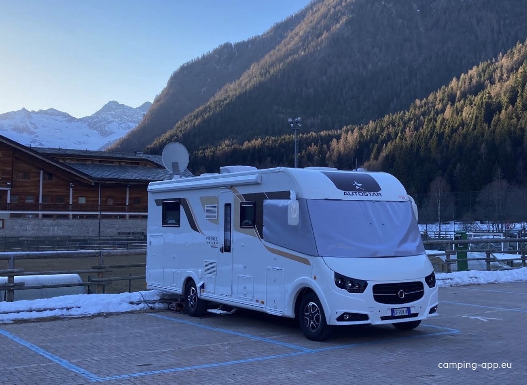Stellplatz Brusson — Campervan Site in Brusson