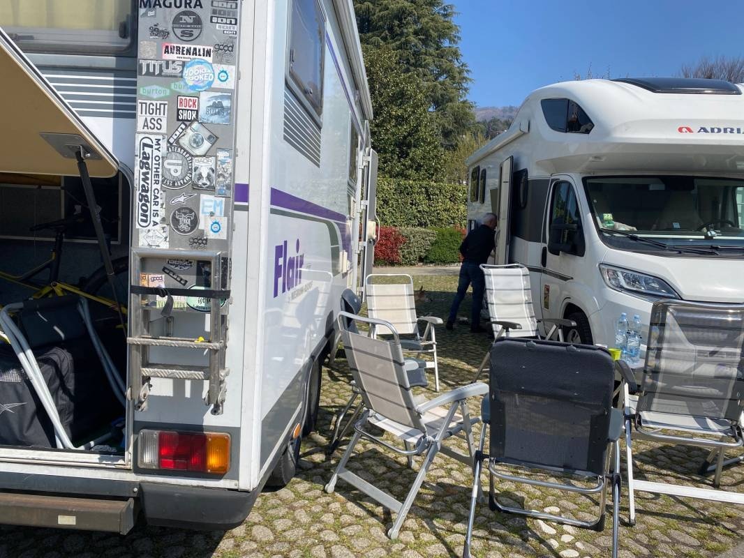 Stellplatz Gavirate — Camperplaats in Gavirate