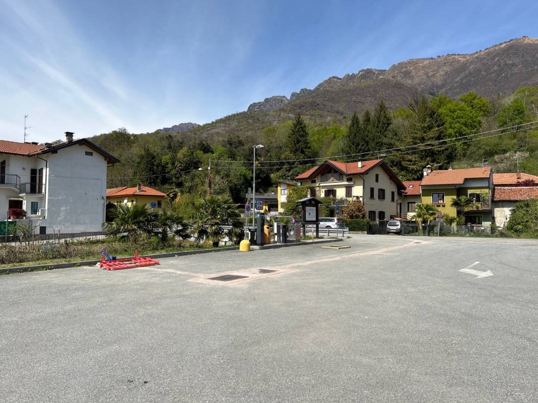 Stellplatz Mergozzo — 露营车营地 in Mergozzo