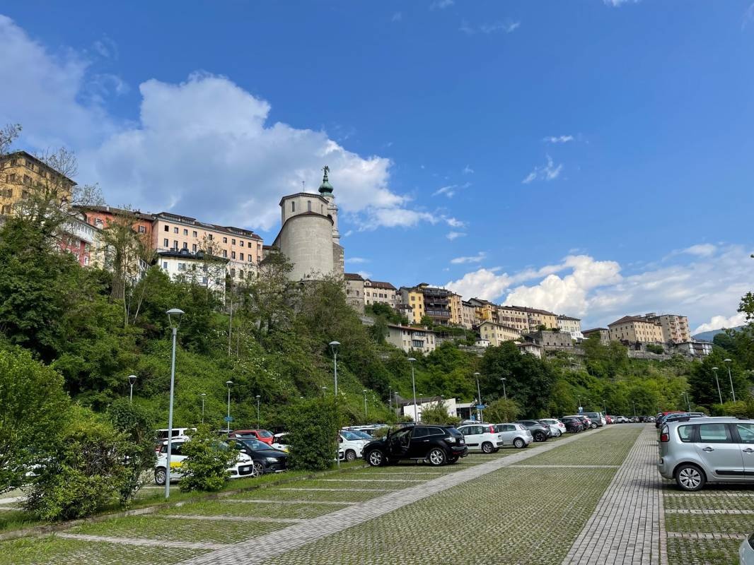 Stellplatz Belluno — Bobilplass in Belluno