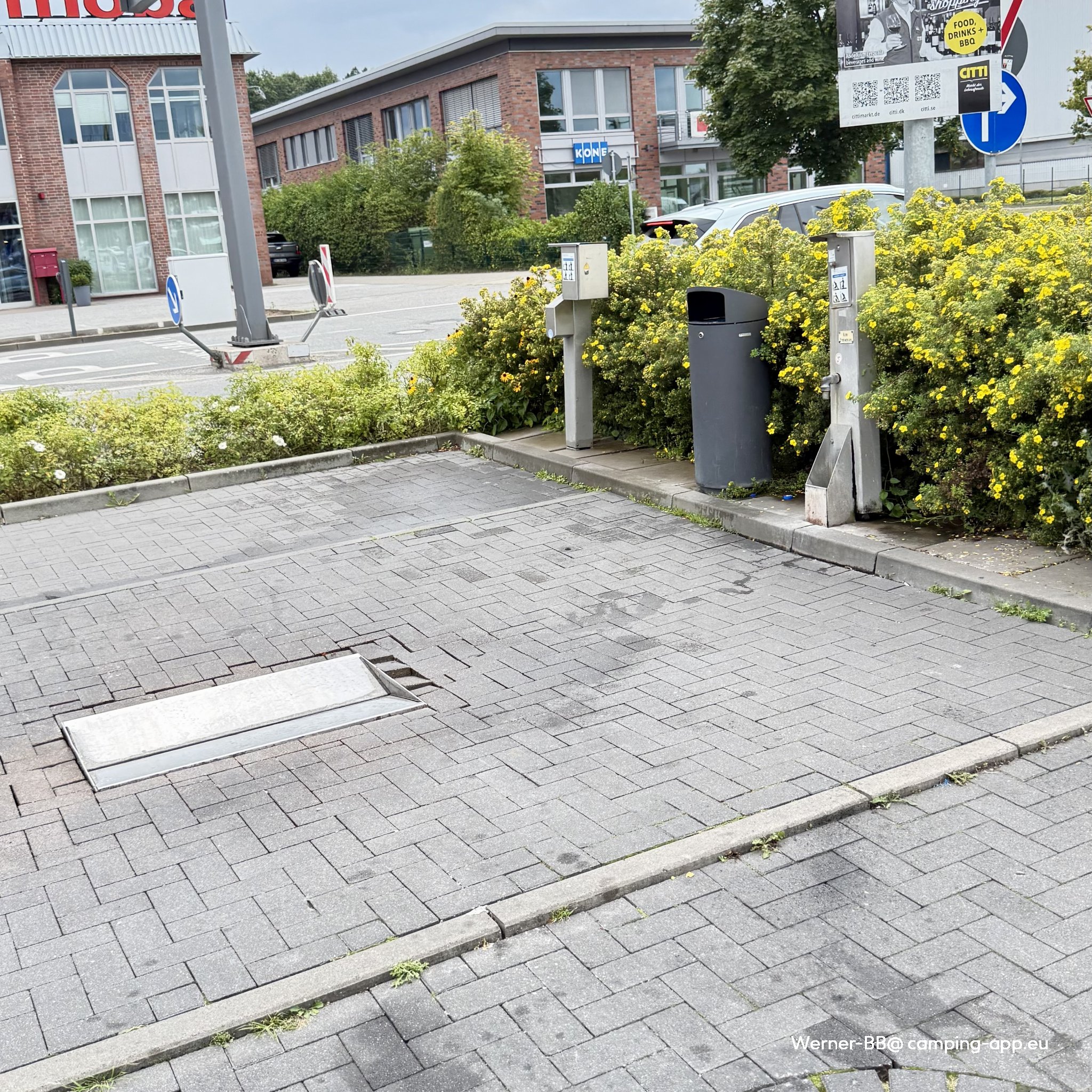 Stellplatz am Citti-Park Lübeck — Foto 2