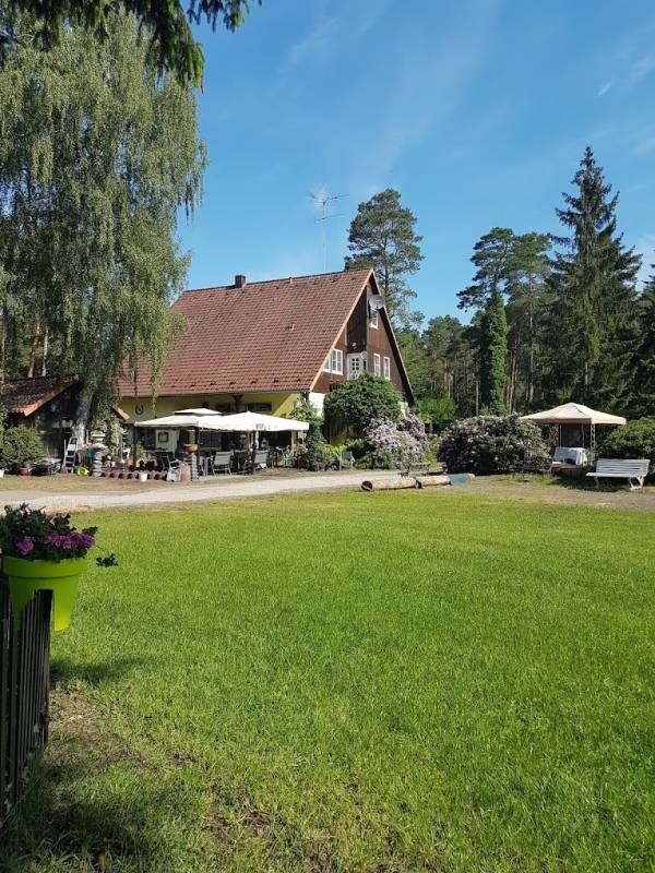 Campingplatz Waldhaus Allertal — Campingplass in Hademstorf