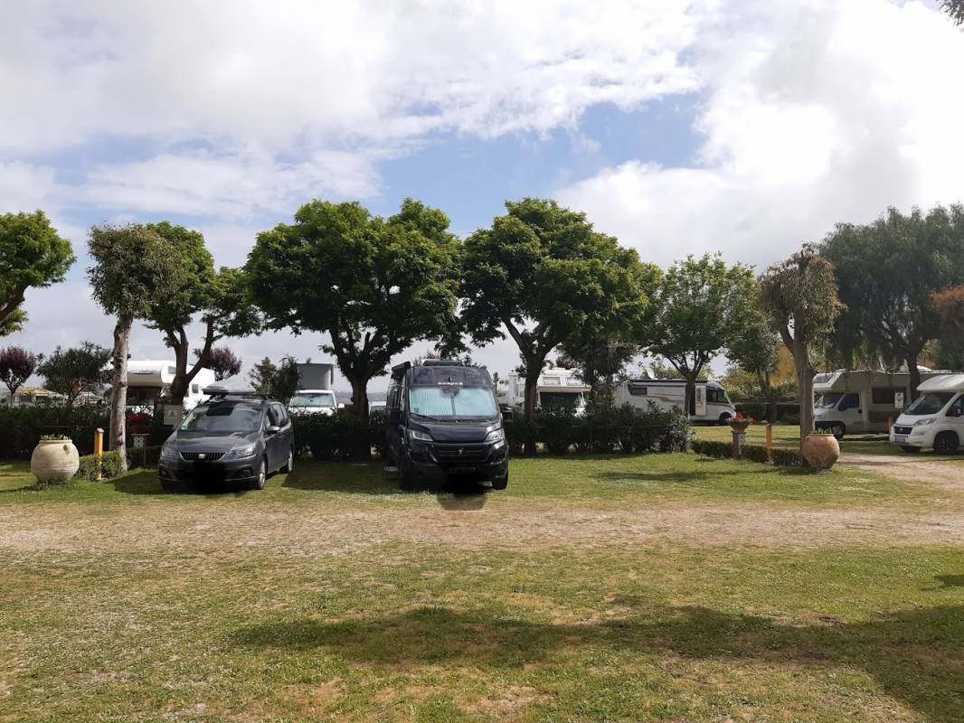 Castagnaro Parking — Camperplads in Montagna Spaccata