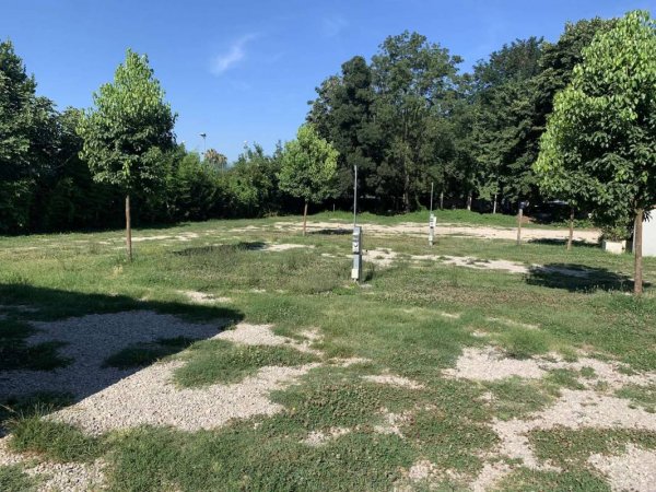 WoMo-Stellplatz Caserta — Fotoğraf 2