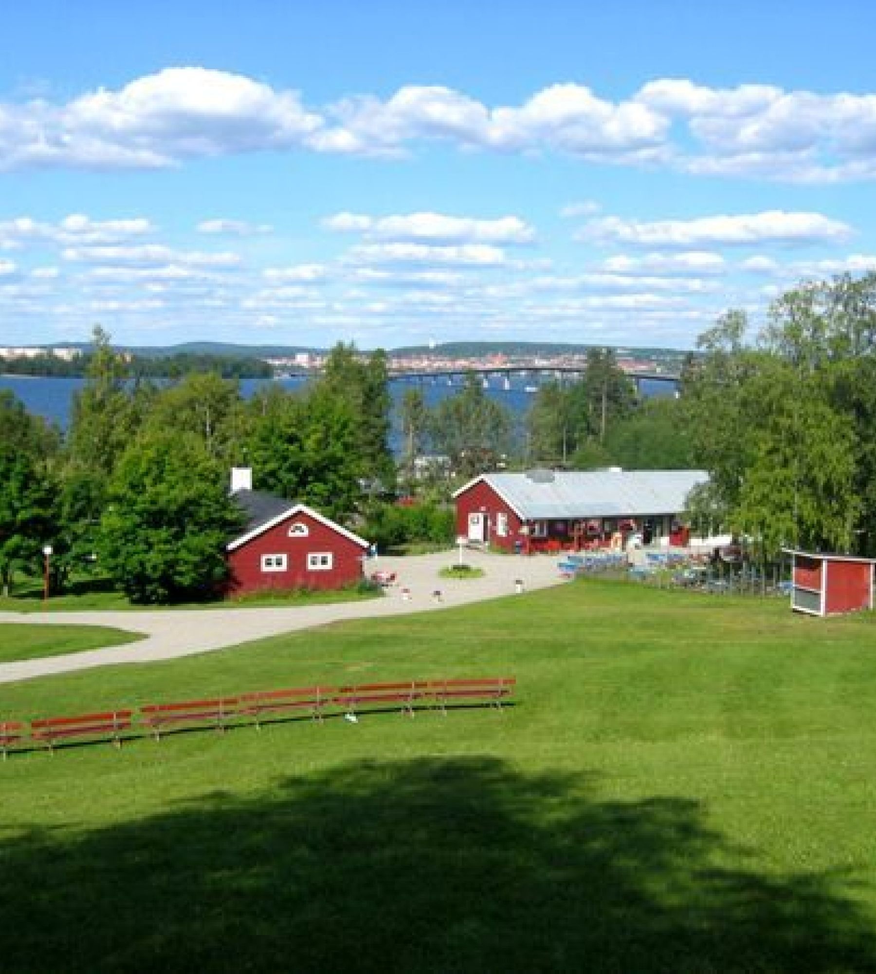 Sandvikens Camping och Stugby — Camping in Sandviken