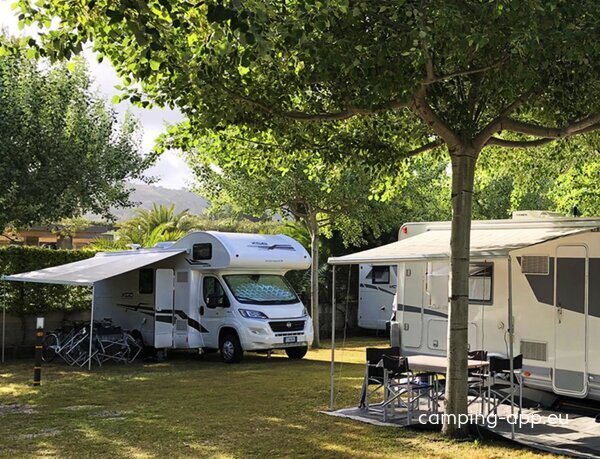 Stellplatz Campo dei Rocchi — Foto 2