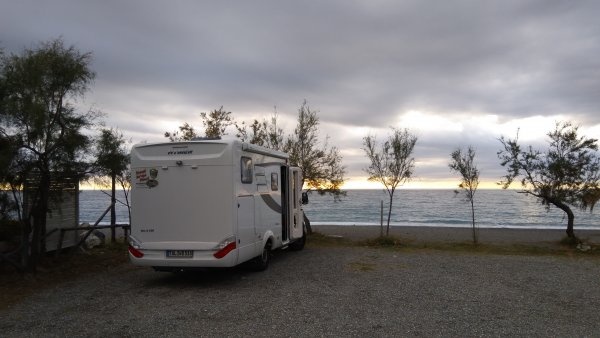 WoMo Stellplatz Scalea — Sp. parking dla kamperów in Scalea