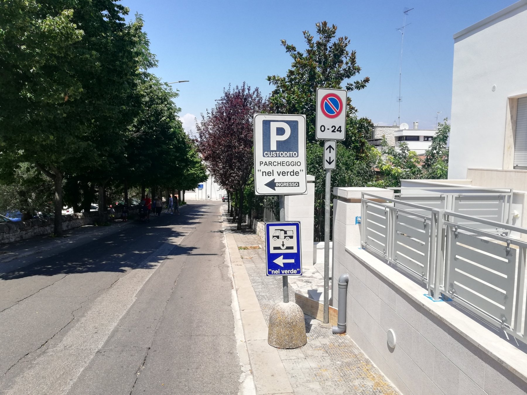 Stellplatz Nel Verde — Sp. parking dla kamperów in Alberobello