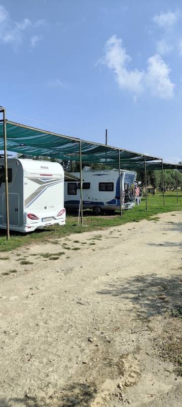 Area Attrezzata Camper Nelly — Photo 2