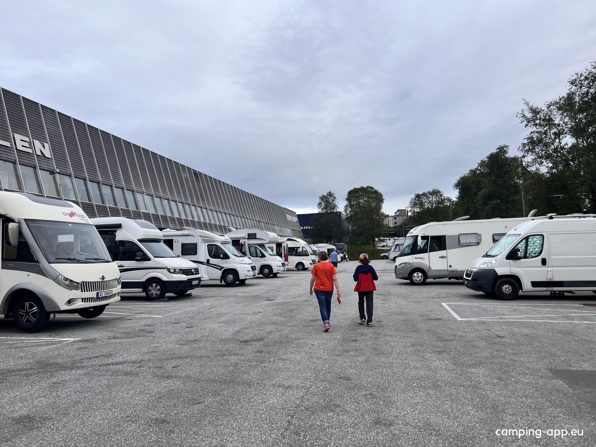 Bergenshallen Bergen — Aire camping car in Bergen