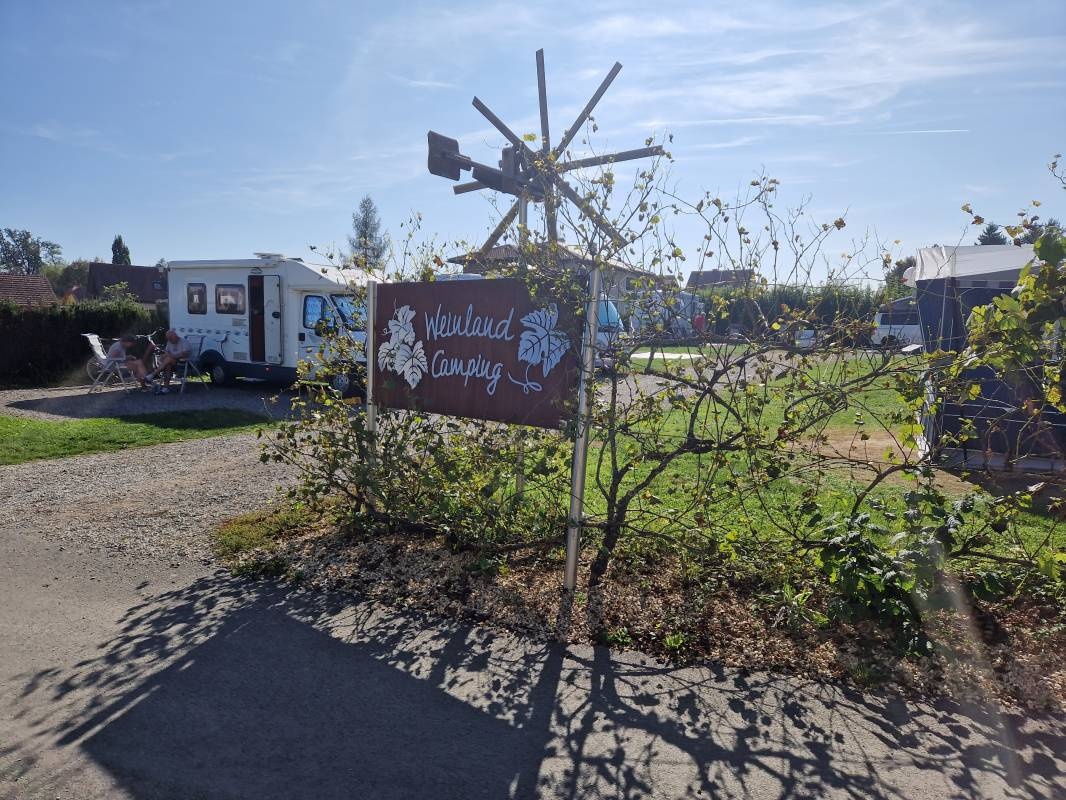 Weinland Camping — Campingplatz in Gleinstätten