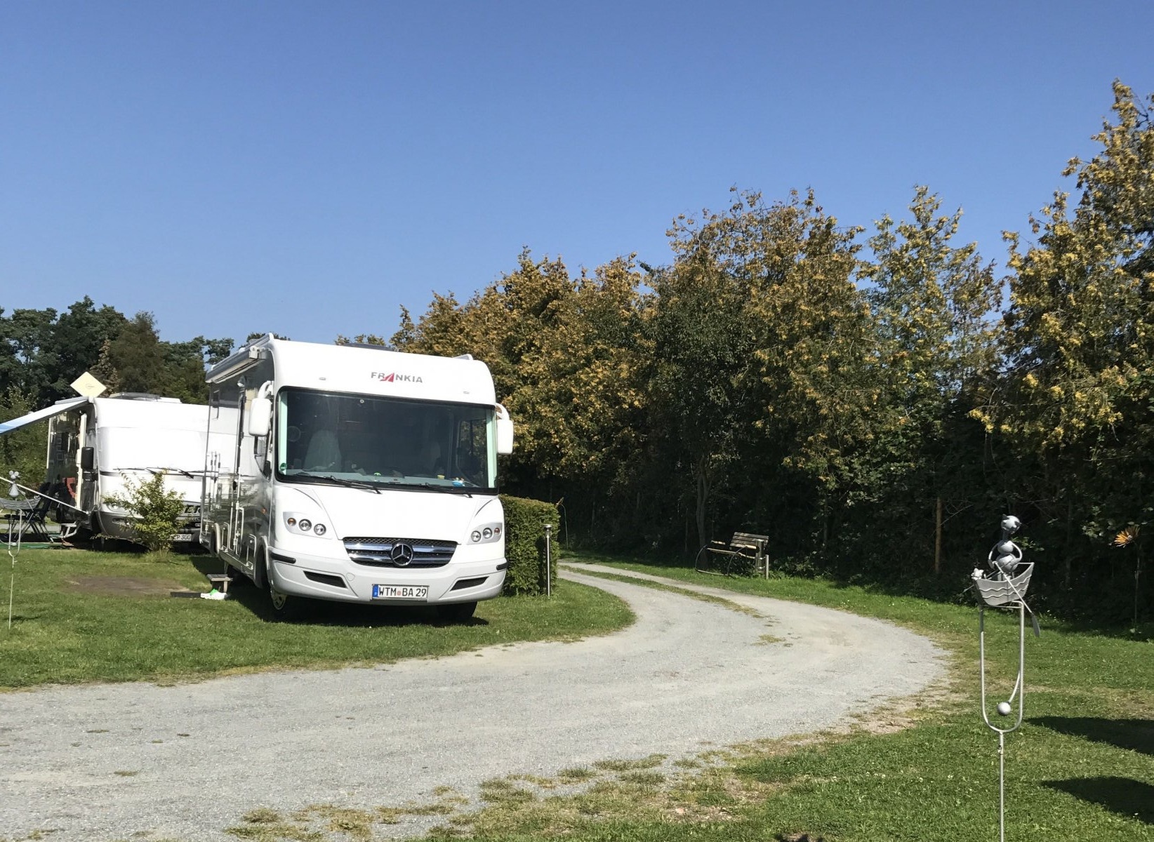 Stellplatz Am Wiesenrand Seebad Ahlbeck — Sítio para autocaravanas in Heringsdorf-Ahlbeck