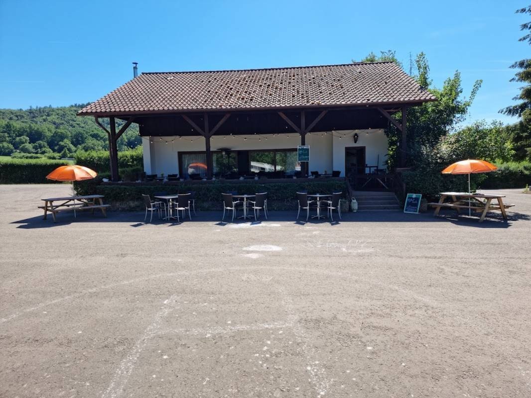 Camping Ochsenbusch Park — Camping in Eisenberg (Pfalz)